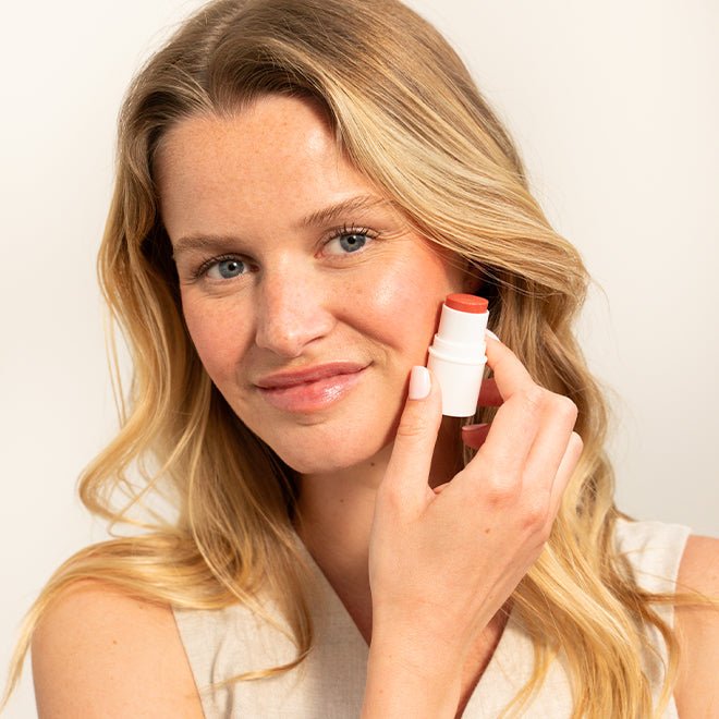 Même Cosmetics - Creme Blush - soka