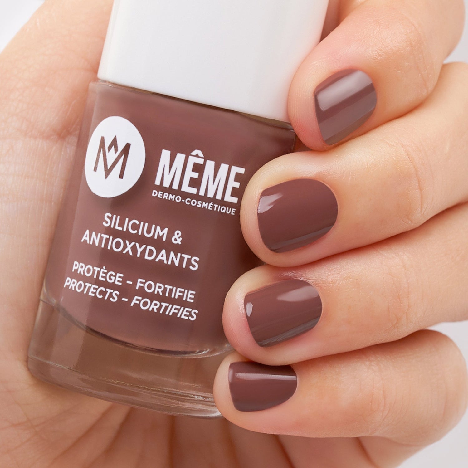 Même Cosmetics - Nagellack mit Silicium - diverse Farben 10 ml - soka