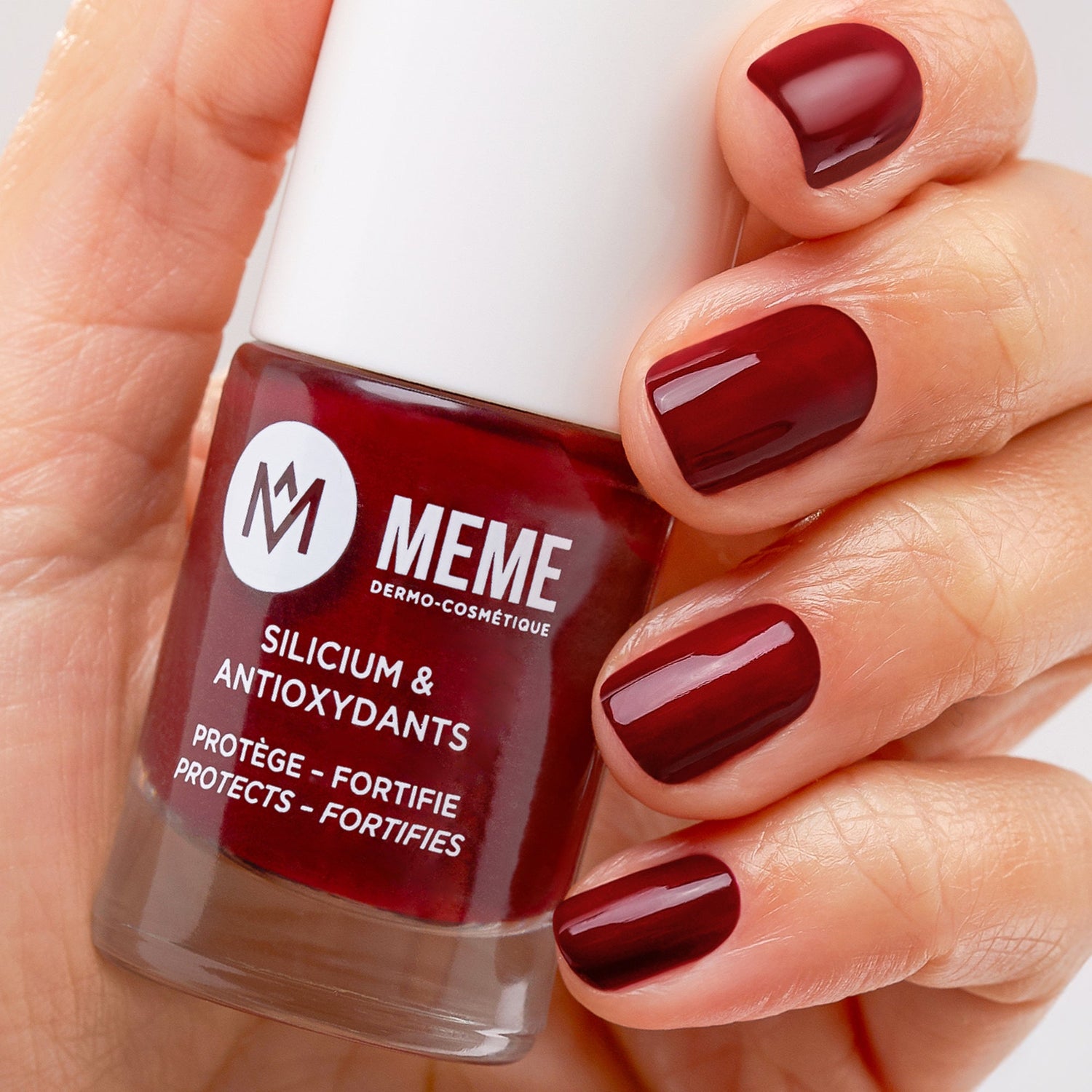 Même Cosmetics - Nagellack mit Silicium - diverse Farben 10 ml - soka