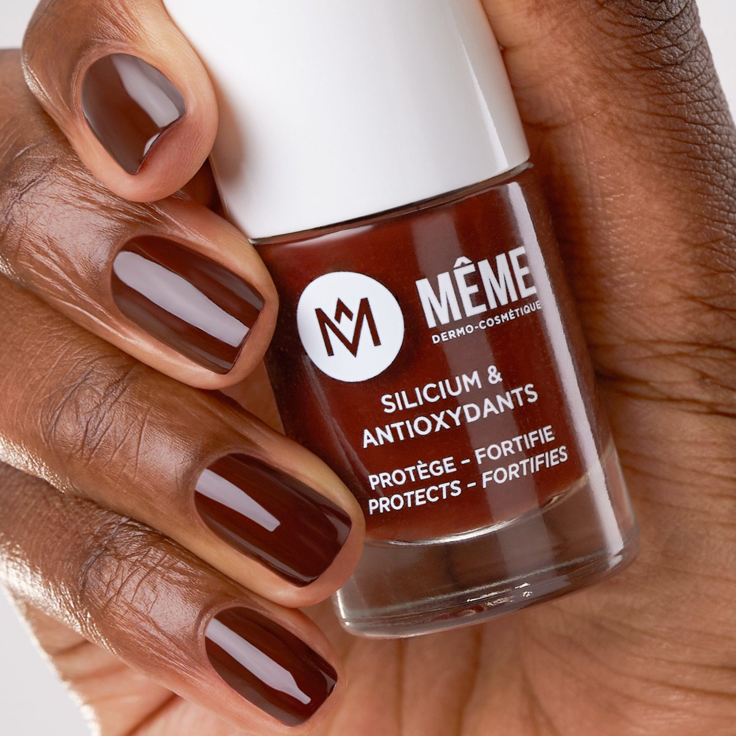 Même Cosmetics - Nagellack mit Silicium - diverse Farben 10 ml - soka