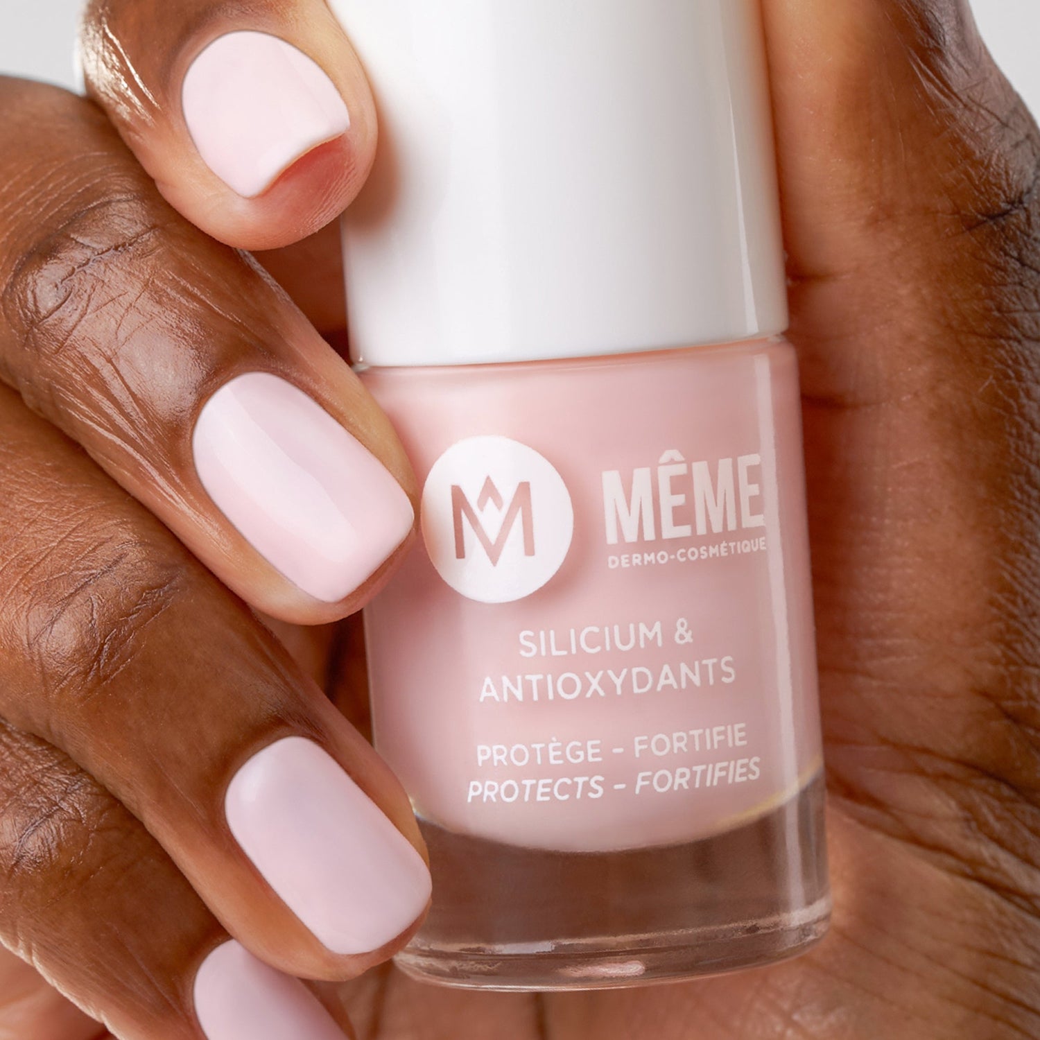 Même Cosmetics - Nagellack mit Silicium - diverse Farben 10 ml - soka